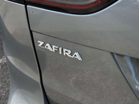 Vauxhall Zafira 1.4i Turbo Design MPV 5dr Petrol Manual Euro 6 (140 ps) 38