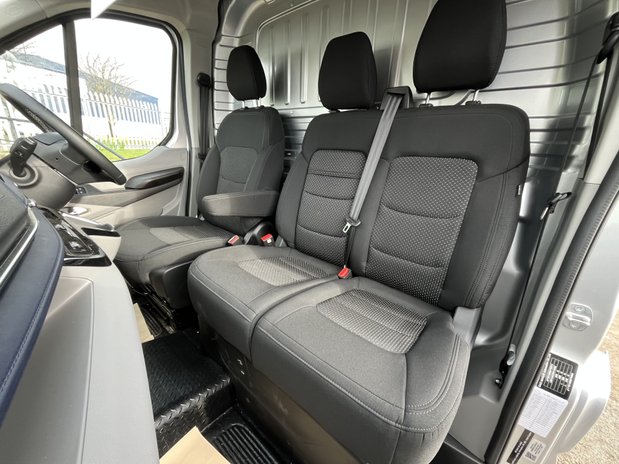 Maxus Deliver 9 Deliver 9 150kW High Roof Van 88.5kWh Auto 28