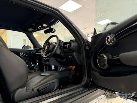 Mini Hatch 2.0 Cooper S Euro 6 (s/s) 3dr 44