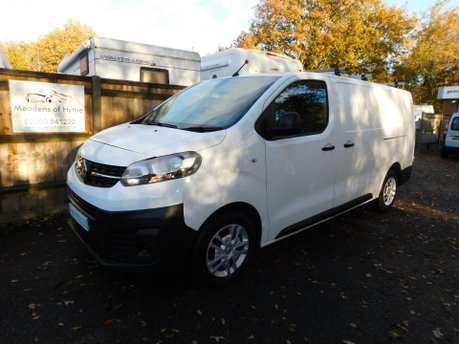 Vauxhall Vivaro 1.5 Turbo D1 2900 DYNAMIC S/S L2H 8