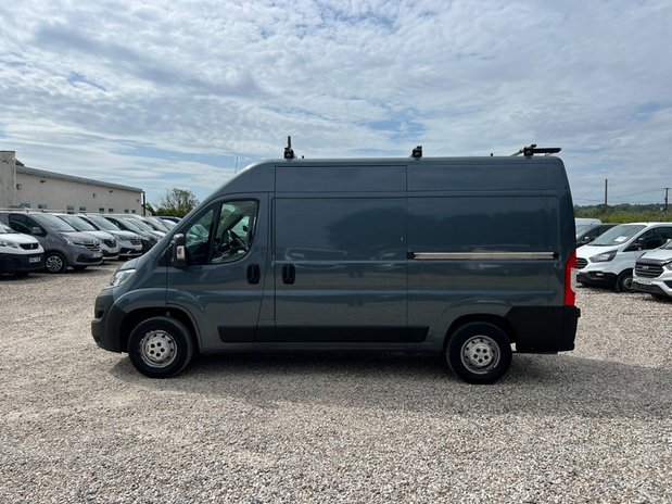 Citroen Relay MWB L2H2 (SOLD) Medium Roof Enterprise 350 Air Con Sensors EURO 6 NO VAT 1