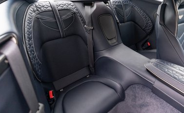 Aston Martin DBS Superleggera 14