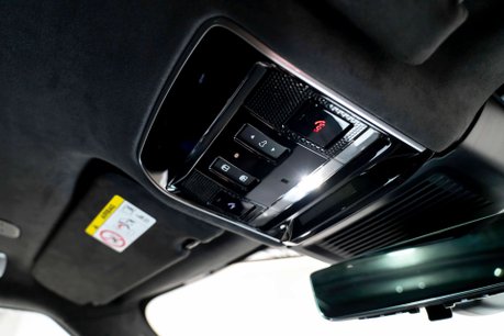 Land Rover Range Rover Sport SV EDITION ONE. FULL SATIN PPF. CARBON CERAMIC BRAKES. SLIDING PANO ROOF. 65