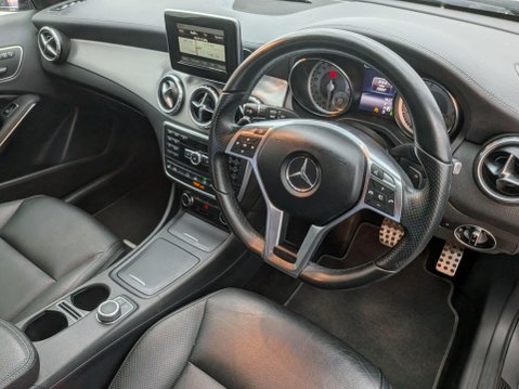 Mercedes-Benz GLA 2.0 GLA250 AMG Line 7G-DCT 4MATIC Euro 6 (s/s) 5dr 10