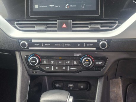 Kia Niro 1.6 GDi 2 SUV 5dr Petrol Hybrid DCT Euro 6 (s/s) (139 bhp) 32