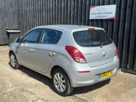 Hyundai i20 CRDI ACTIVE 12