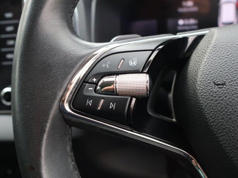 Skoda Karoq 1.5 TSI ACT SE L DSG Euro 6 (s/s) 5dr 25