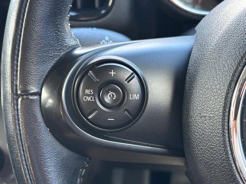 Mini Countryman COOPER 25