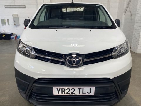 Toyota Proace L2 ICON 2