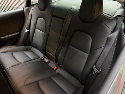 Tesla Model 3 Standard Range Plus Auto RWD 4dr 39