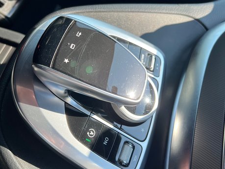 Mercedes-Benz V Class 2.2 V250d BlueTEC Sport MPV 5dr Diesel G-Tronic+ Euro 6 (s/s) 8 Seat XLWB 31