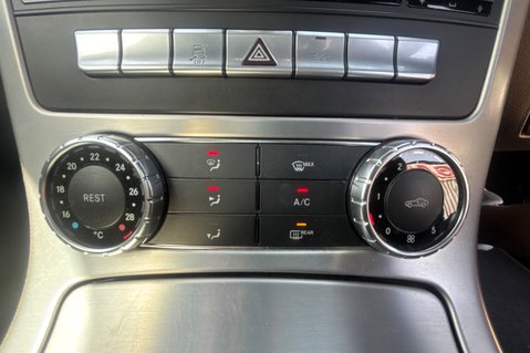 Mercedes-Benz SLK SLK250 BLUEEFFICIENCY AMG SPORT ED125..11 SERVICES..LAST OWNER 9 YEARS.. 15