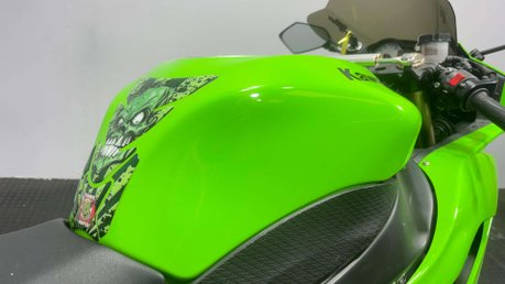Kawasaki Ninja ZX6R 2009 ONLY 4K MEGA CLEAN 600CC SPORTS BIKE NEW MOT 49