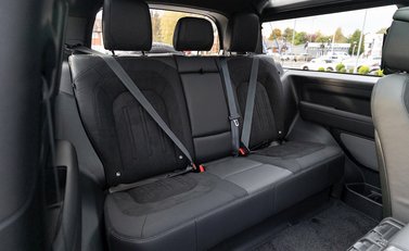 Land Rover Defender 90 V8 15