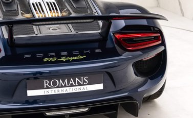 Porsche 918 Spyder 23