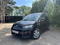 Volkswagen Caddy C20 TDI COMMERCE PRO 1