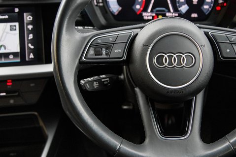 Audi A3 SPORTBACK TFSI TECHNIK 18