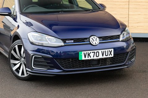 Volkswagen Golf GTE ADVANCE DSG 10