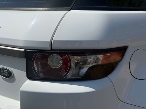 Land Rover Range Rover Evoque 2.2 SD4 Pure Tech Coupe 3dr Diesel Auto 4WD Euro 5 (s/s) (190 ps) 34