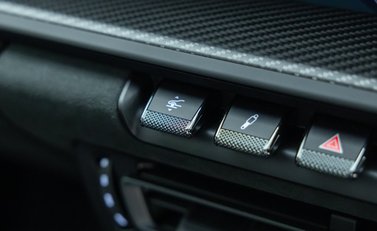 Porsche 911 GT3 RS (992) 22