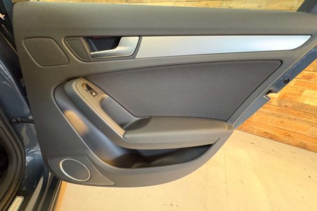 Audi A4 Allroad 2.0 TDI Estate 5dr Diesel Manual quattro Euro 5 (s/s) (170 ps) 59