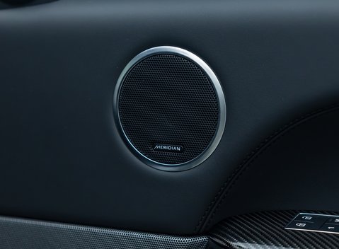 Land Rover Range Rover Sport SVR Urban 26