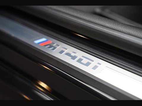 BMW 1 Series 3.0 M140i Auto Euro 6 (s/s) 3dr 26