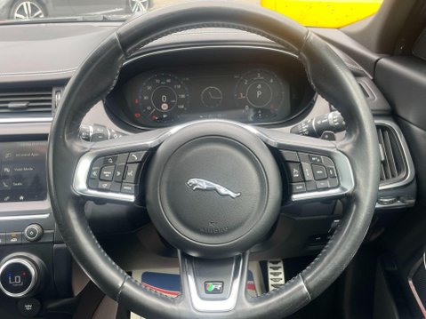 Jaguar E-Pace 2.0 D180 R-Dynamic HSE Auto AWD Euro 6 (s/s) 5dr 32