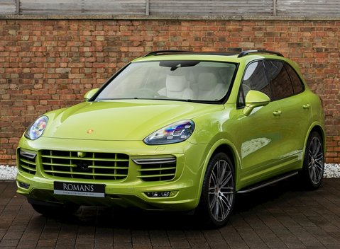 Porsche Cayenne Turbo S 6