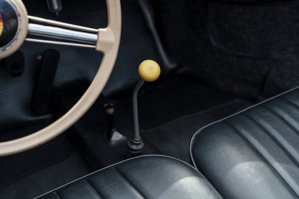 Porsche Speedster 1600 25