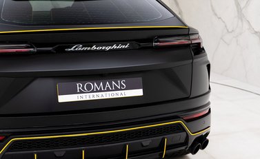 Lamborghini Urus 23