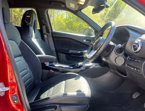 Nissan Juke 1.0 Juke Tekna+ DiG-T 5dr 17
