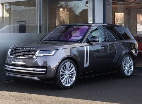 Land Rover Range Rover P530 FIRST EDITION 2