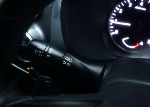 Nissan Juke 1.0 Juke Tekna DiG-T Semi-Auto 5dr 33