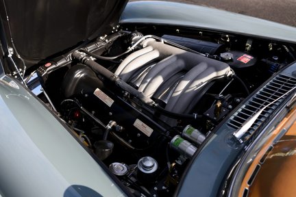 Mercedes-Benz SL 300 Roadster 34