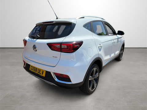 MG ZS 1.5 VTi - TECH Exclusive 6