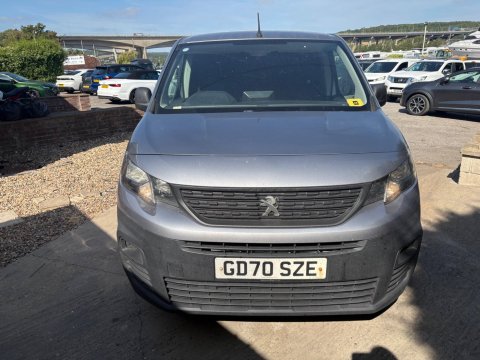 Peugeot Partner BLUEHDI PROFESSIONAL L1 8
