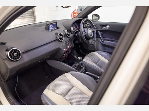 Audi A1 1.2 TFSI Sport Sportback Euro 5 (s/s) 5dr 30