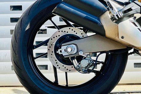 Ducati Monster 821 Monster 821 13