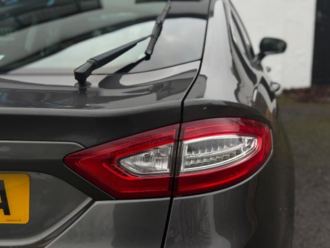 Ford Mondeo 1.5 TDCi ECOnetic Zetec Euro 6 (s/s) 5dr 25