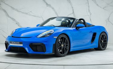 Porsche 718 SPYDER 1
