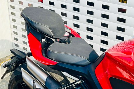 MV Agusta Brutale Brutale 1000 RS 9