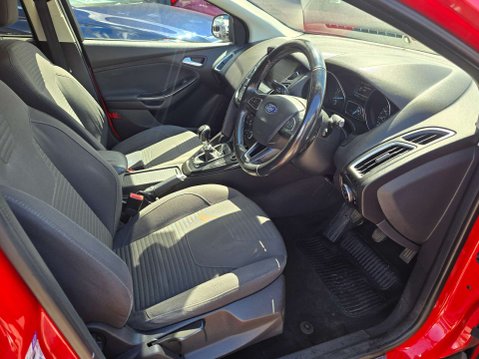 Ford Focus 1.0 Focus Titanium 5dr 5