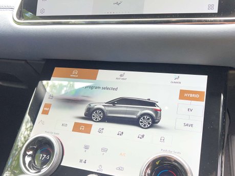 Land Rover Range Rover Evoque 1.5 Range Rover Evoque R-Dynamic SE P300e Auto 4WD 5dr 33