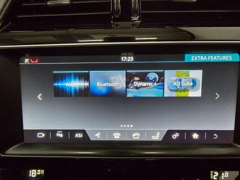 Jaguar F-Pace 3.0 D300 V6 S Auto AWD Euro 6 (s/s) 5dr 27