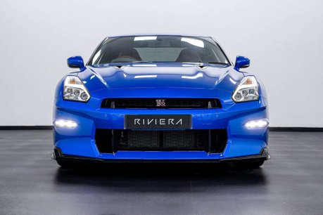 Nissan GT-R Premium Edition 3.8 2dr Coupe Semi Auto Petrol 7