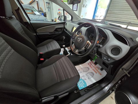 Toyota Yaris 1.33 Dual VVT-i Icon Euro 6 5dr 39