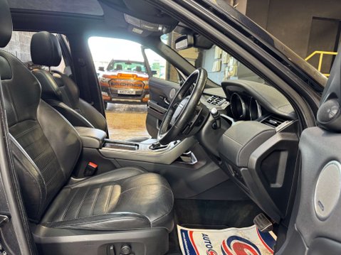 Land Rover Range Rover Evoque 2.0 Range Rover Evoque HSE Dynamic SD4 Auto 4WD 5dr 40
