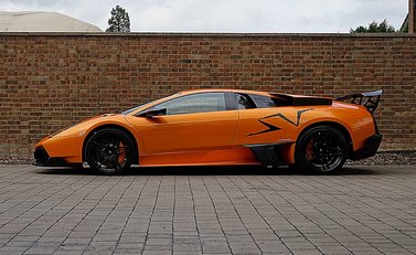 Lamborghini Murcielago LP 670-4 SV 5