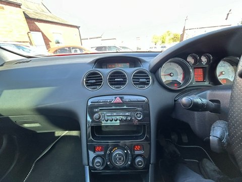 Peugeot 308 E-HDI ALLURE 13